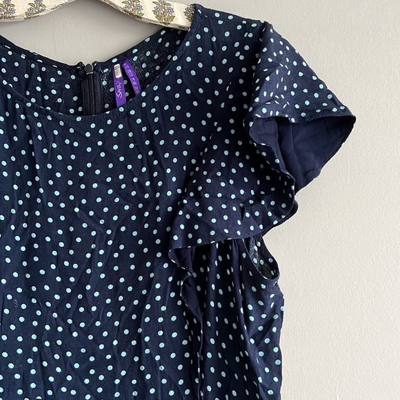 Seraphine Acacia Maternity Dress - Picture 3 of 14